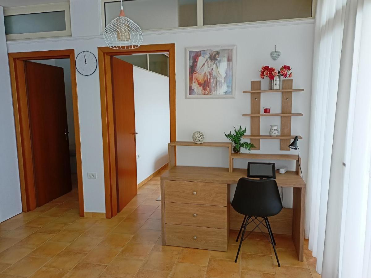 Apartman Dagmar Durrës 外观 照片